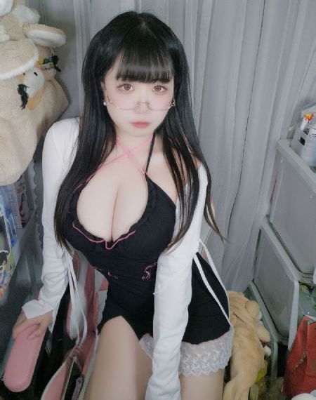 我的好兄弟变成黑皮女孩子_HD神马影院在线