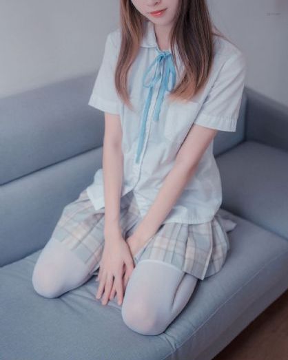 娇妻在舞厅被别人进入小说_BD神马影院手机在线